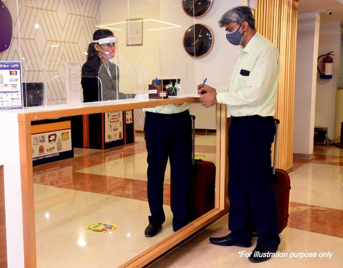 Oyo Flagship 80044 Royal Wood Deluxe Bangalore Dış mekan fotoğraf